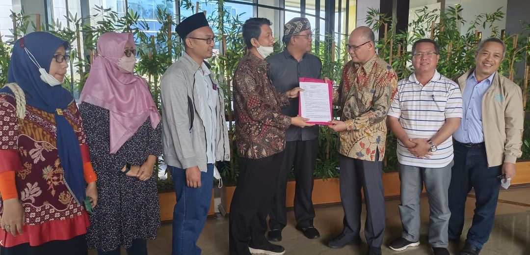 Penyerahan Rekomendasi LPH dari Asesor ke LPH Polsri